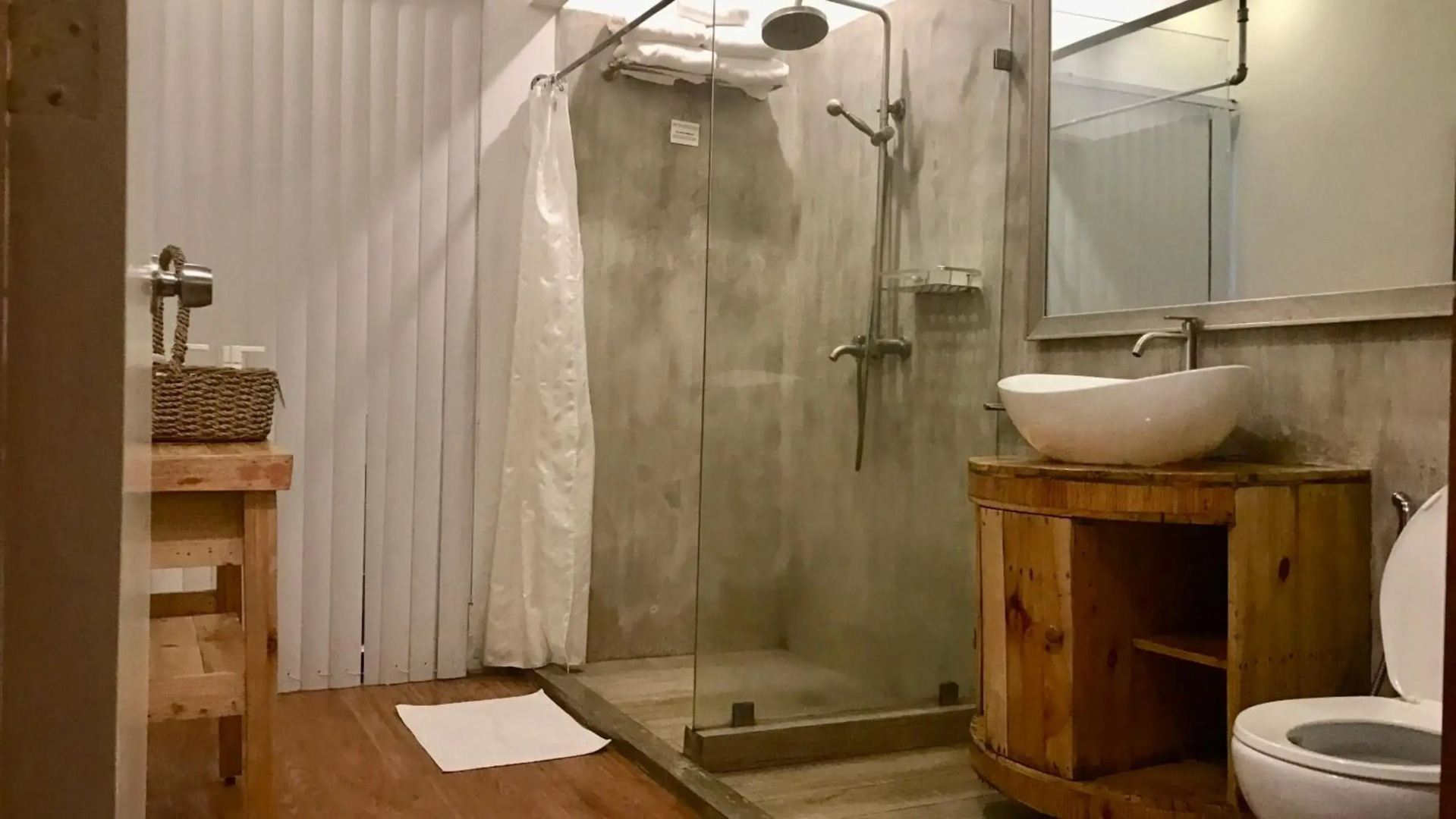 Containers by Eco Hotels