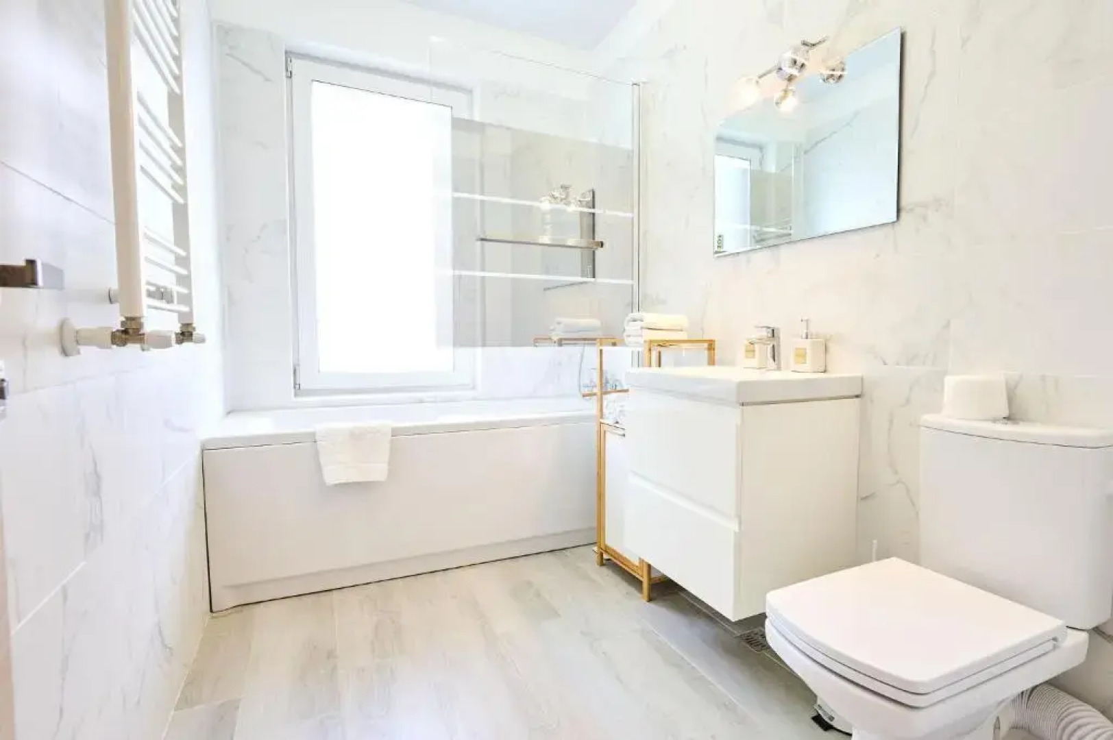 Color Studios in Nord10 - Pool & playground