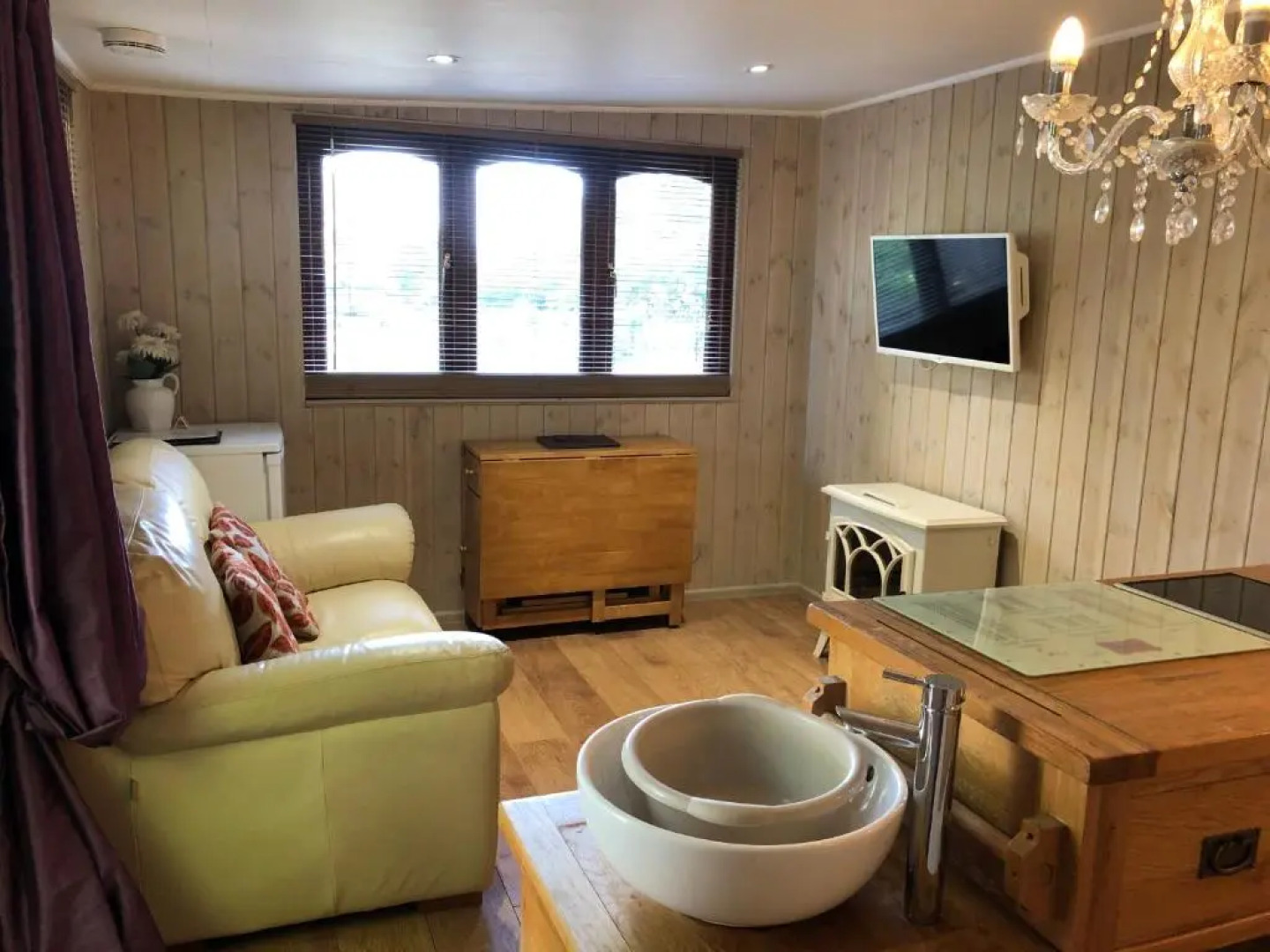 The Walnuts Country House