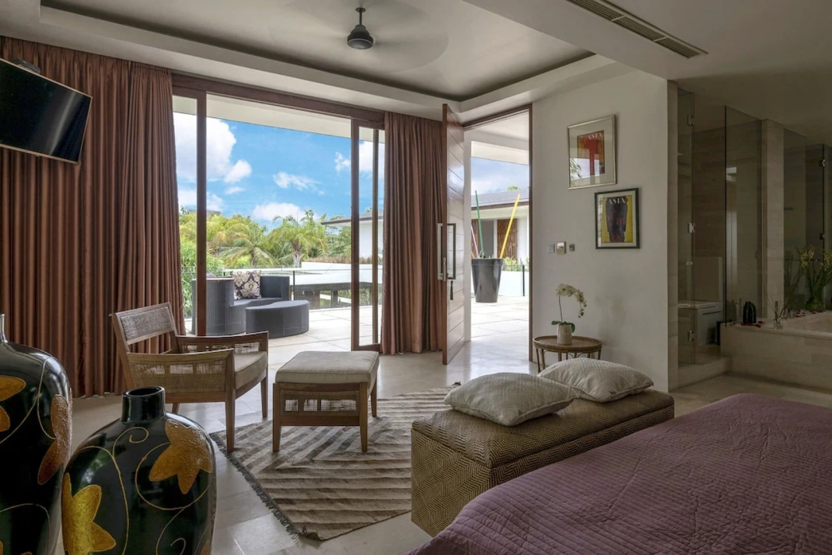 SuperNova Private Boutique Retreat Villa