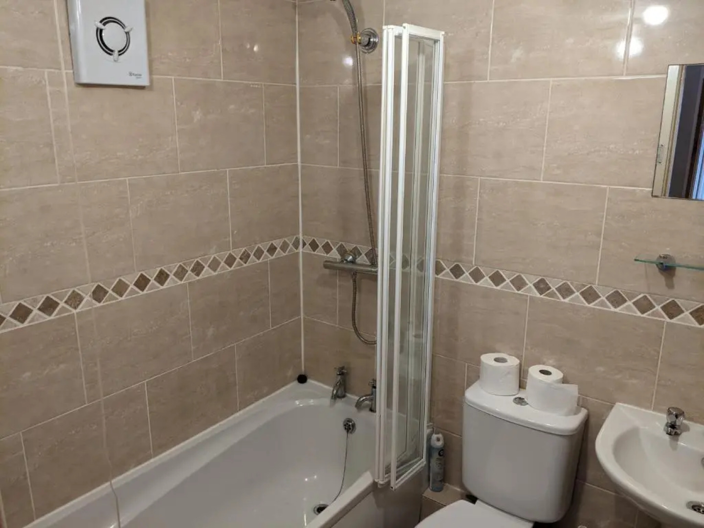 Endeavour Cottage Whitby sleeps 6