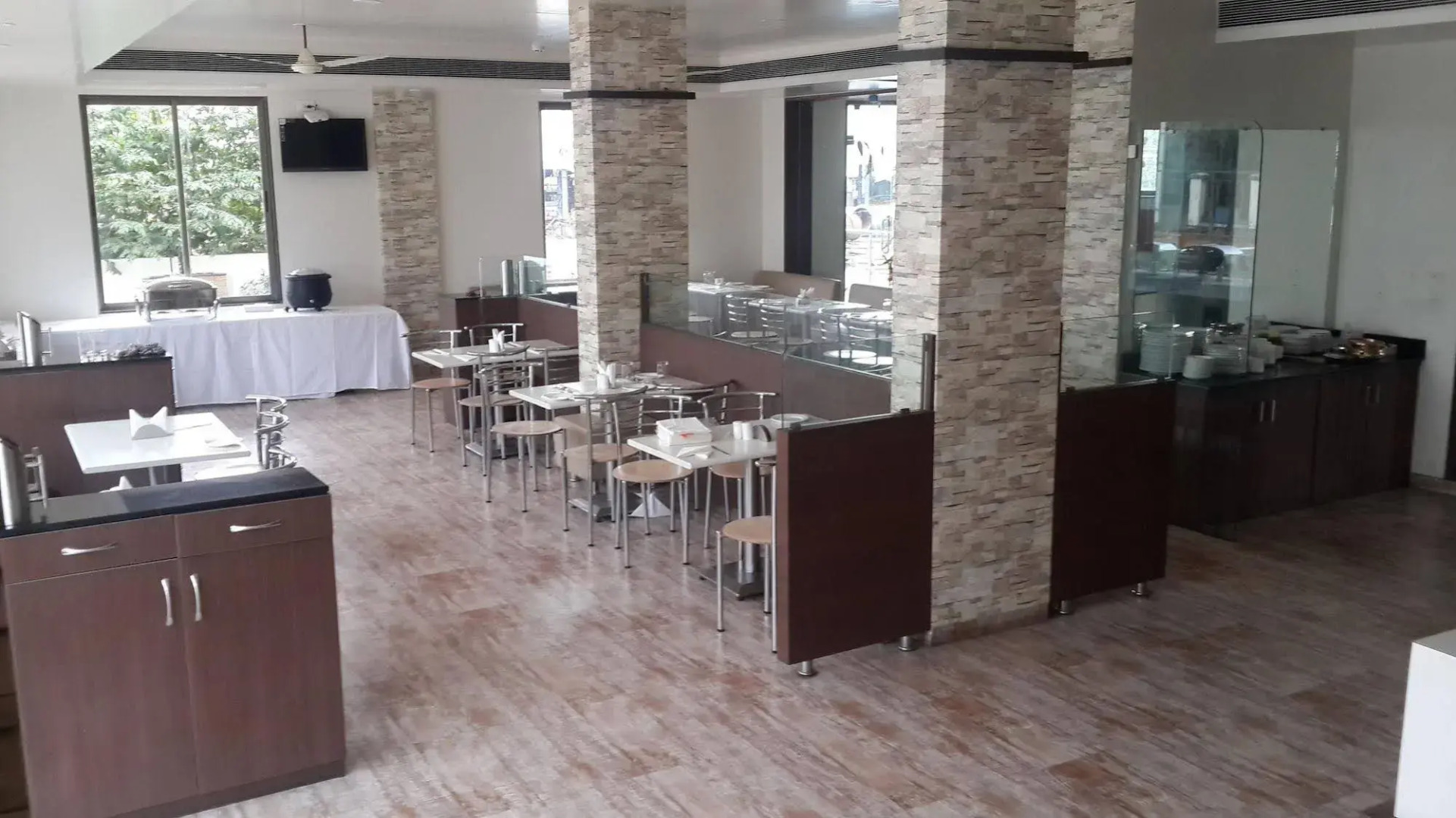 Hotel New Leaf Achillea Chakan