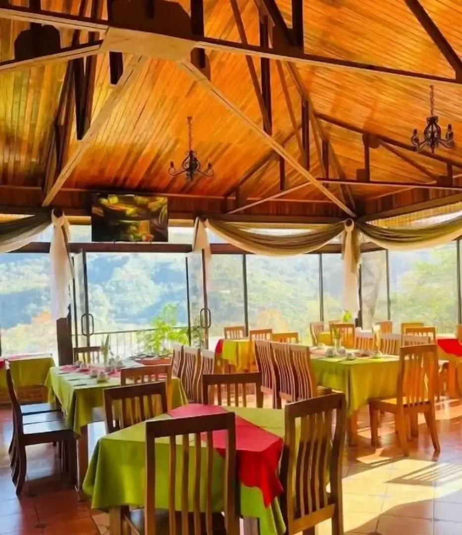 Hotel Tapanti Media De Orosi