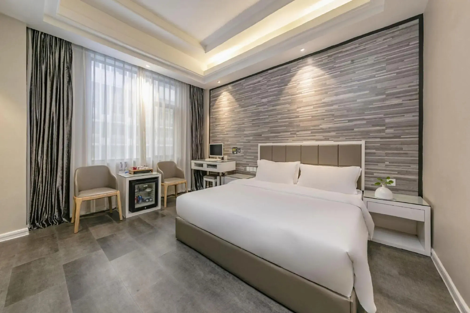 Higher Boutique Hltel