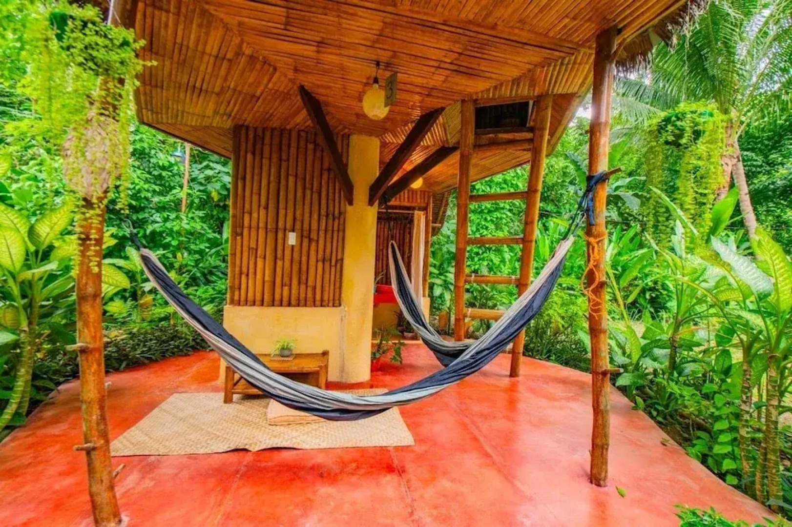 Water To Forest Ecolodge