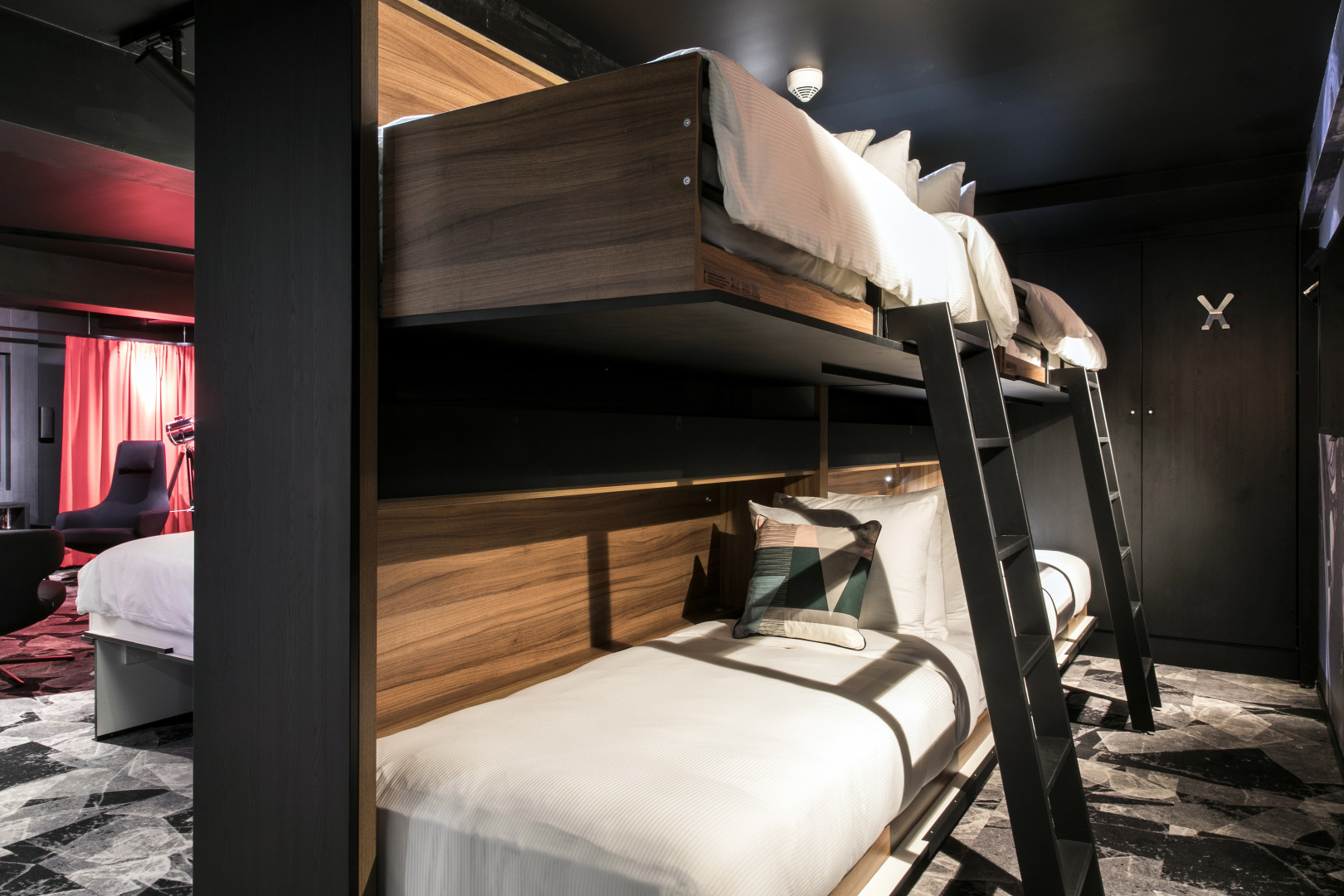 Leonardo Hotel Rotterdam Savoy