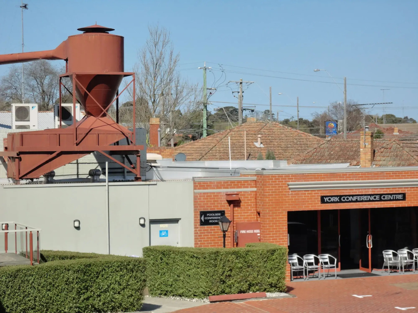 Sovereign Park Motor Inn