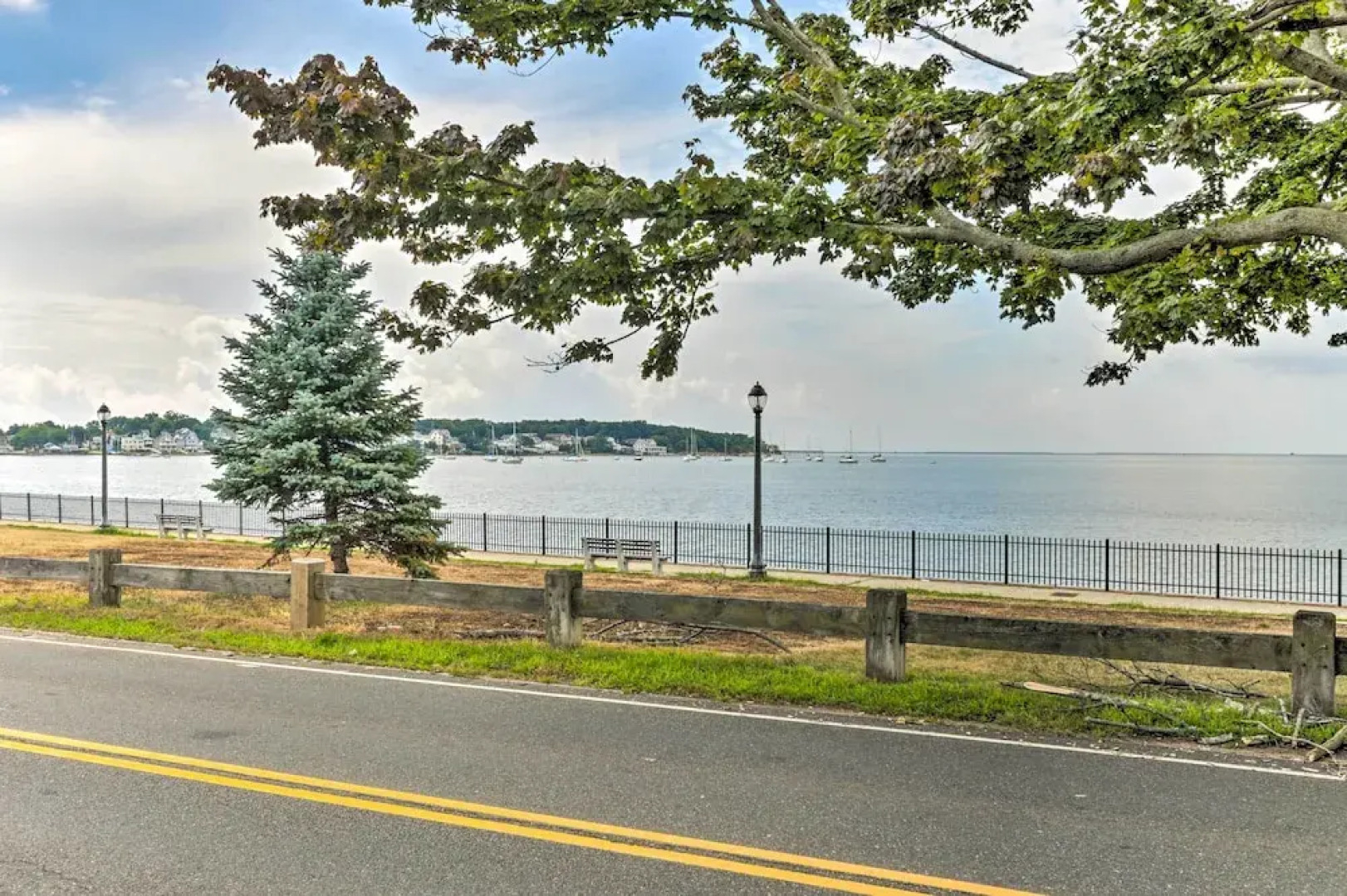 Walkable New Haven Retreat w/ Ocean Views!