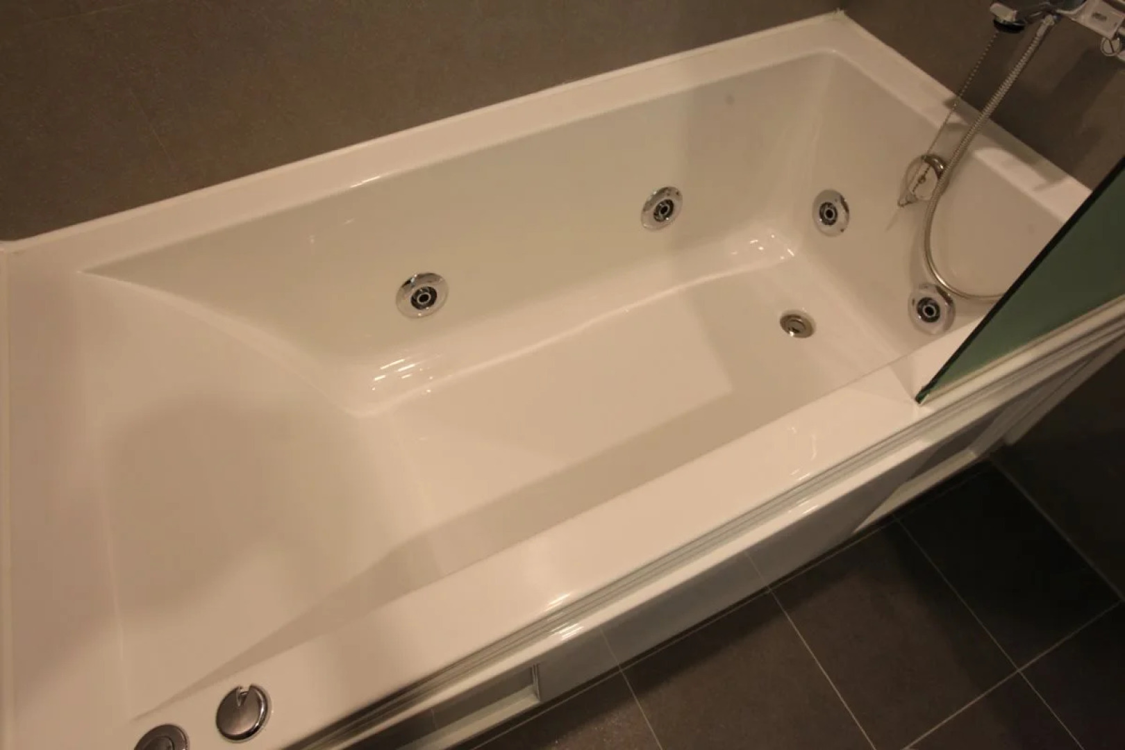 Drive in Hotel Tiamo