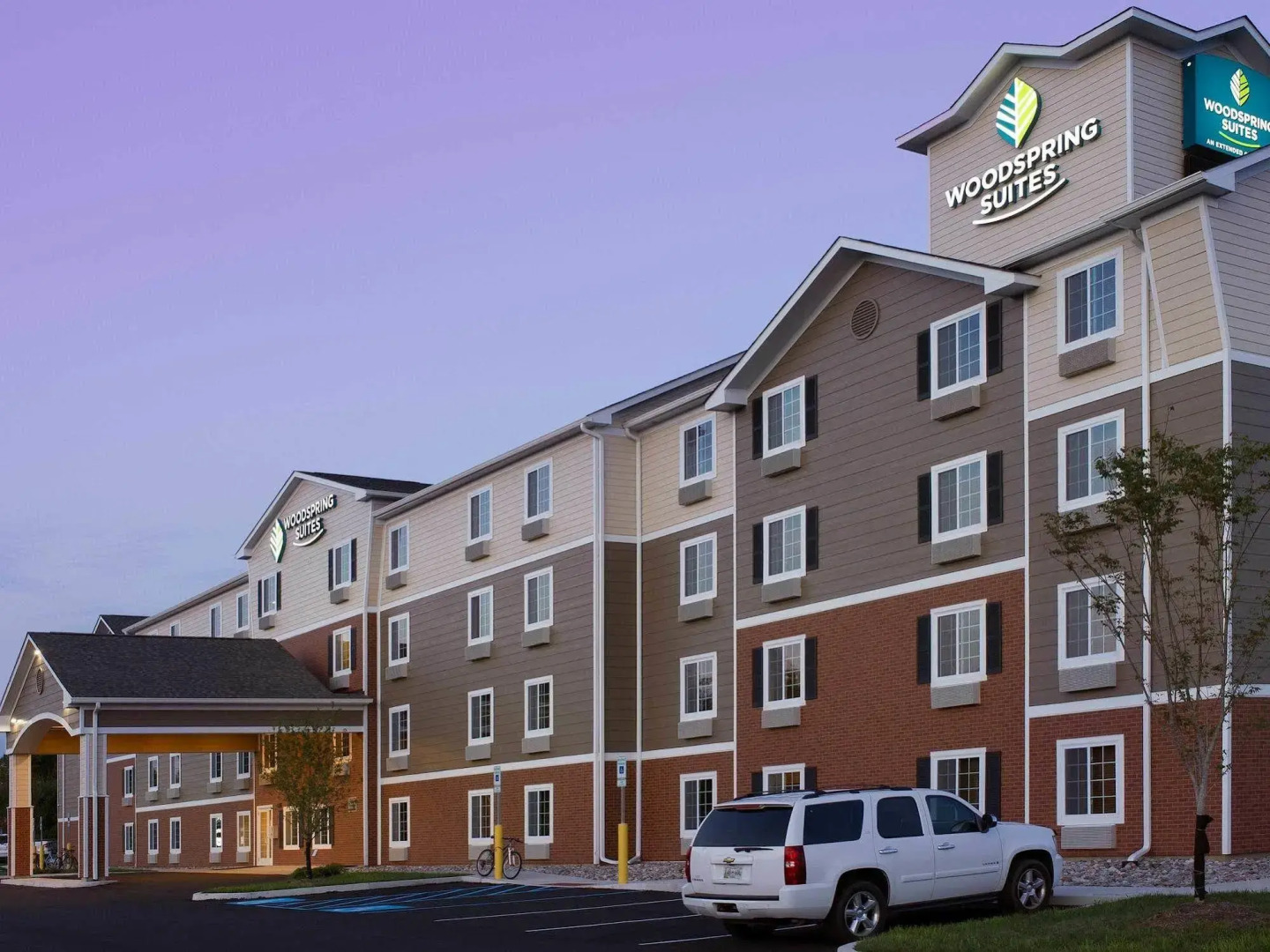 Extended Stay America Select Suites - Akron - South
