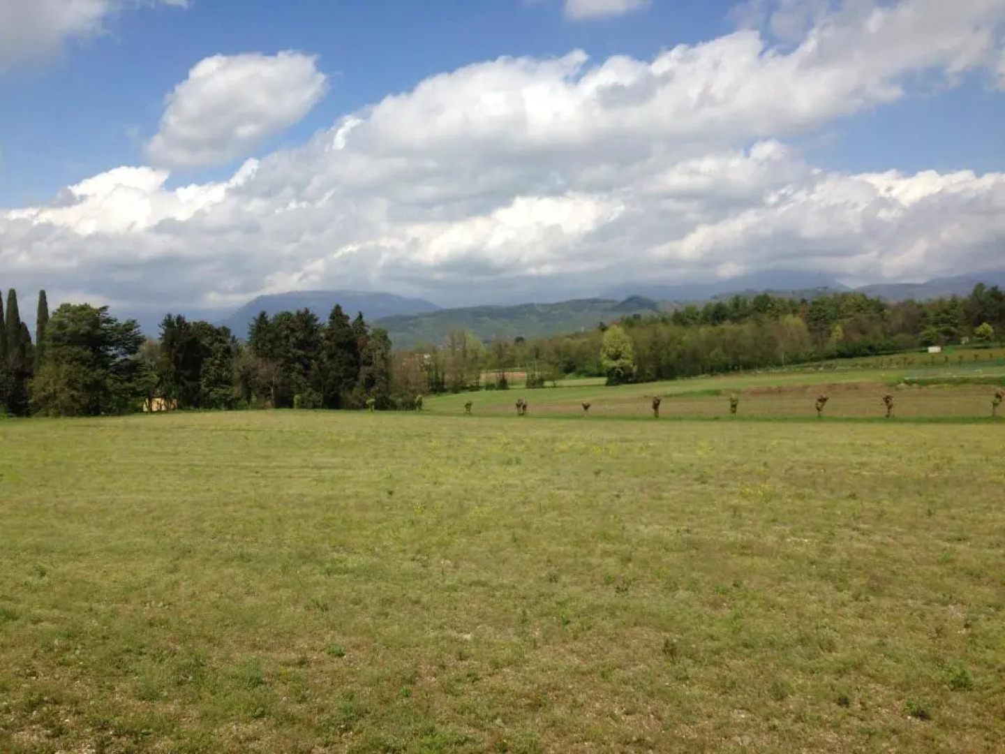 La Valeriana Farm Apartments