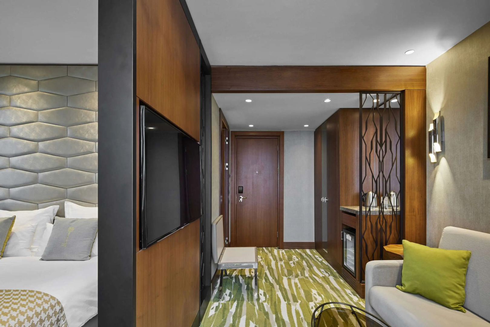 TITANIC Chaussee Berlin