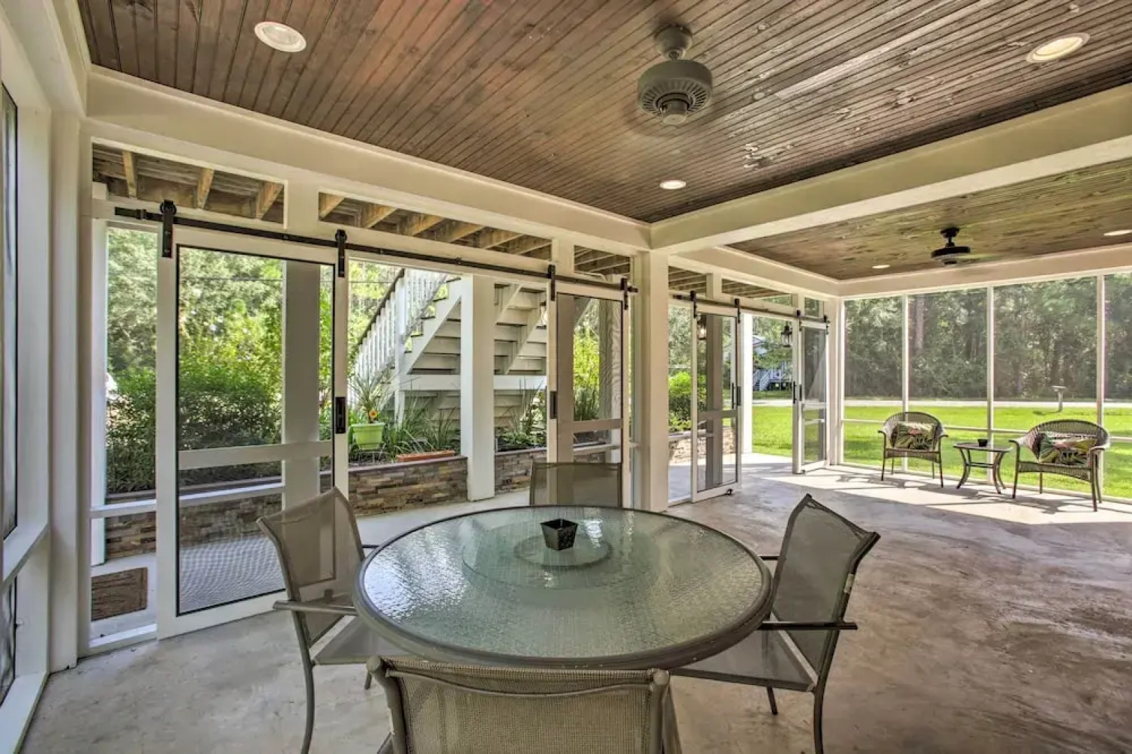 Waveland Family House, 4-minute Drive to the Beach