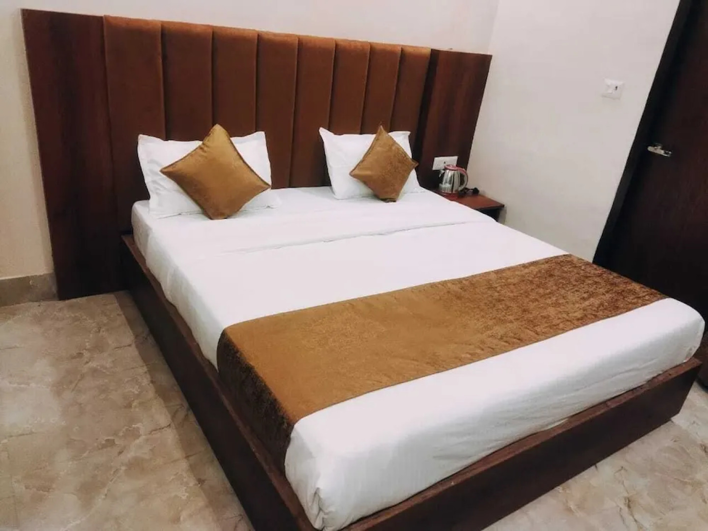 Kiran Palace Varanasi