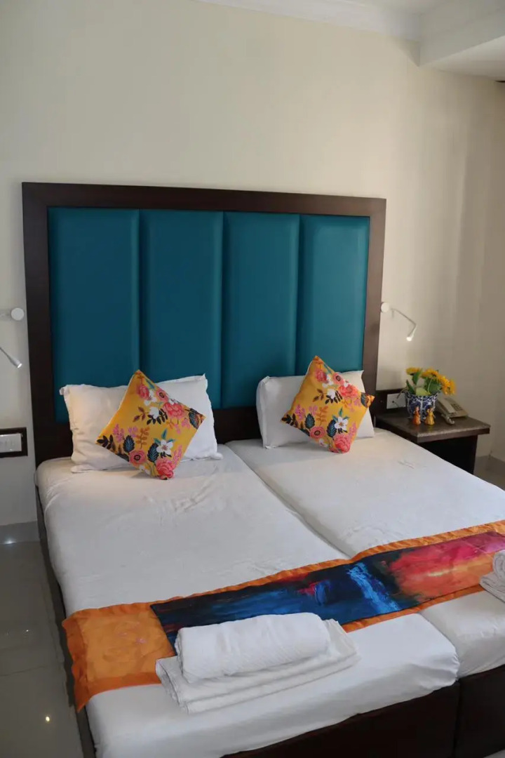 Riverside Regency Resort