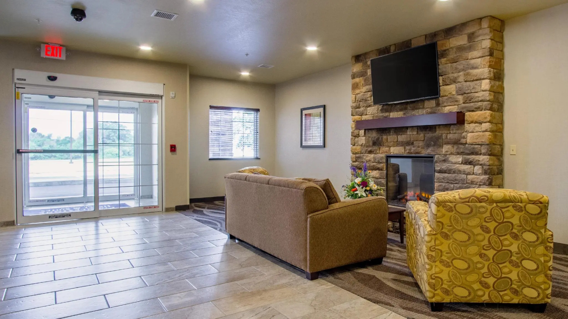 Cobblestone Hotel & Suites - Orrville