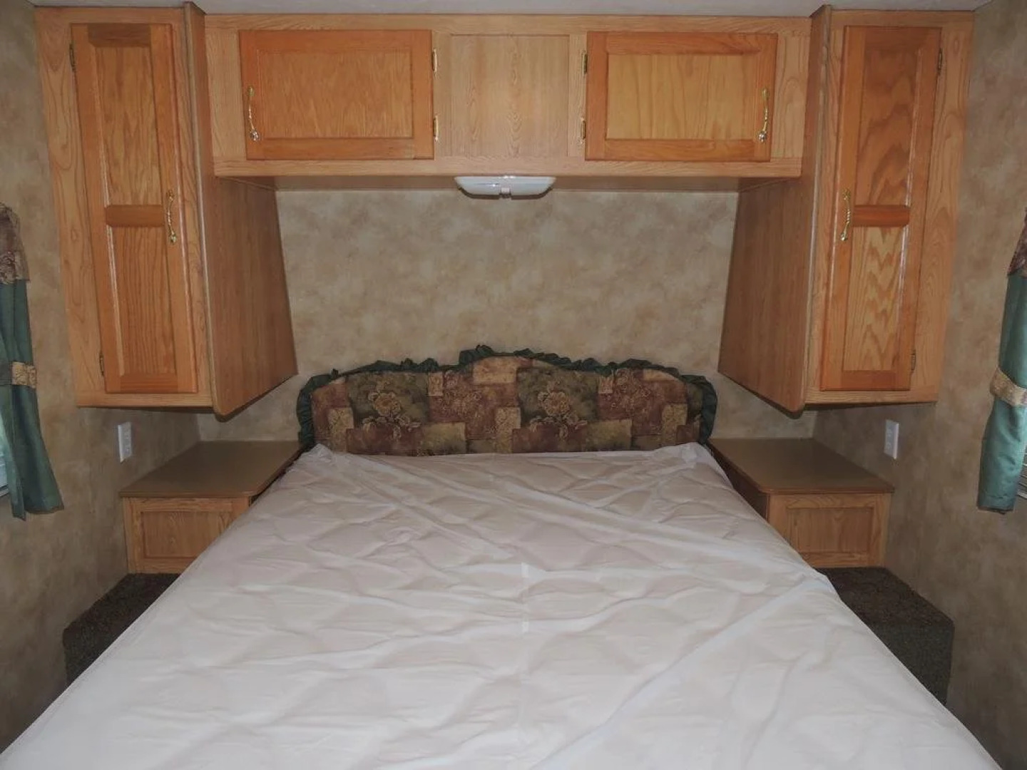 Lake George Escape - Campground