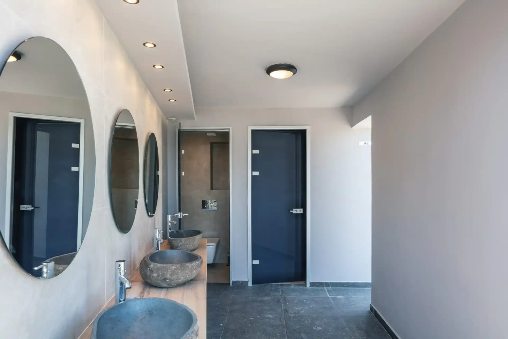 Isla Villas & Suites