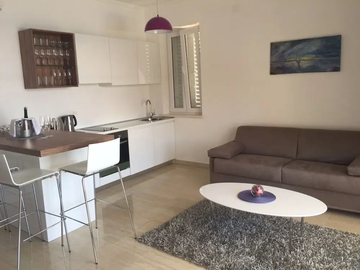 Boutique Pine Tree Resort Luxury Aparments & Restaurant