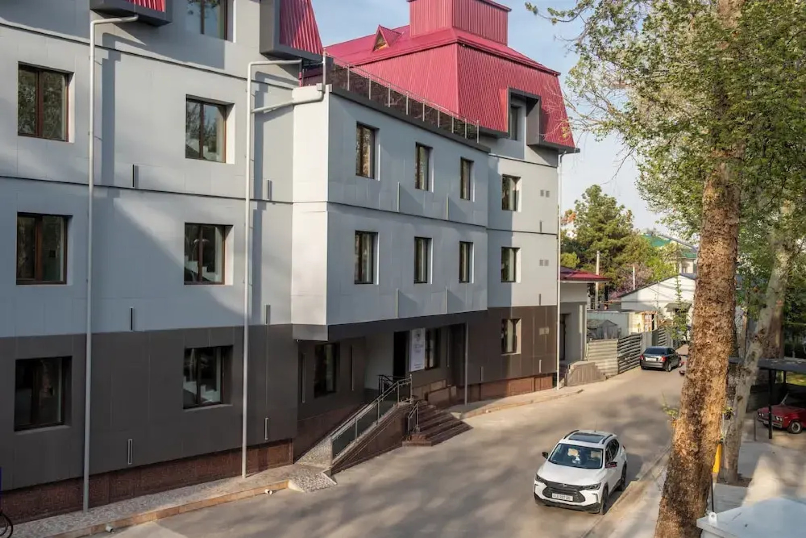 Отель Silk Road Premium