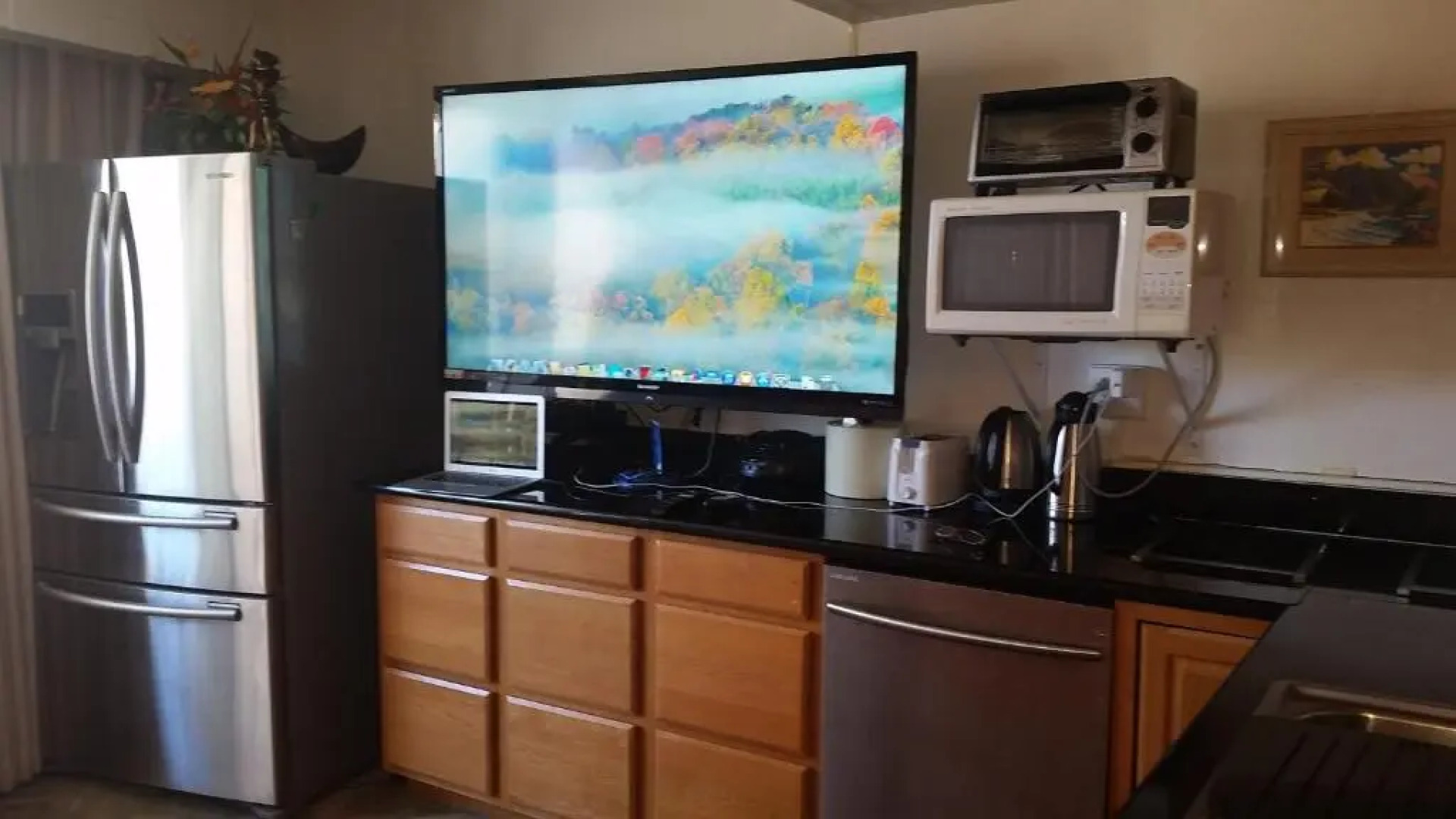 Waikiki Beach Apartments #1409