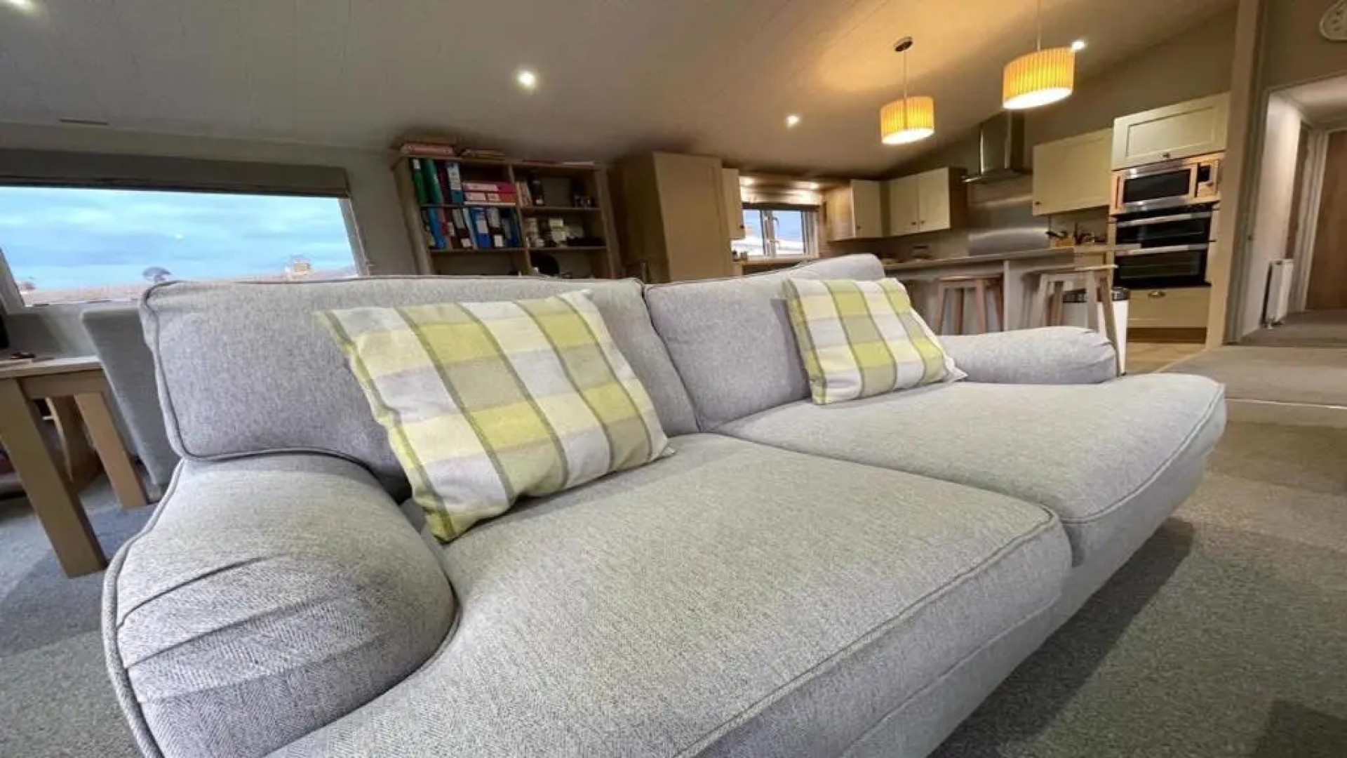 42 Woodland Walk Pevensey Bay Holiday Park sleeps 6