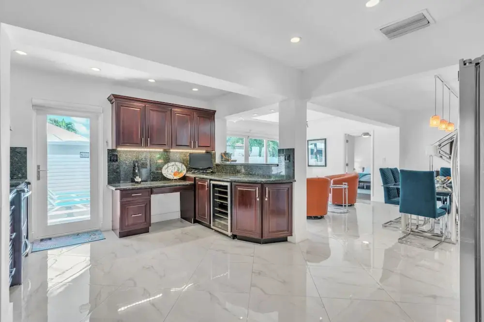 Sandcastles & Sunshine At Towering Palms Of Wilton Manors 3 Bedroom Residence by RedAwning