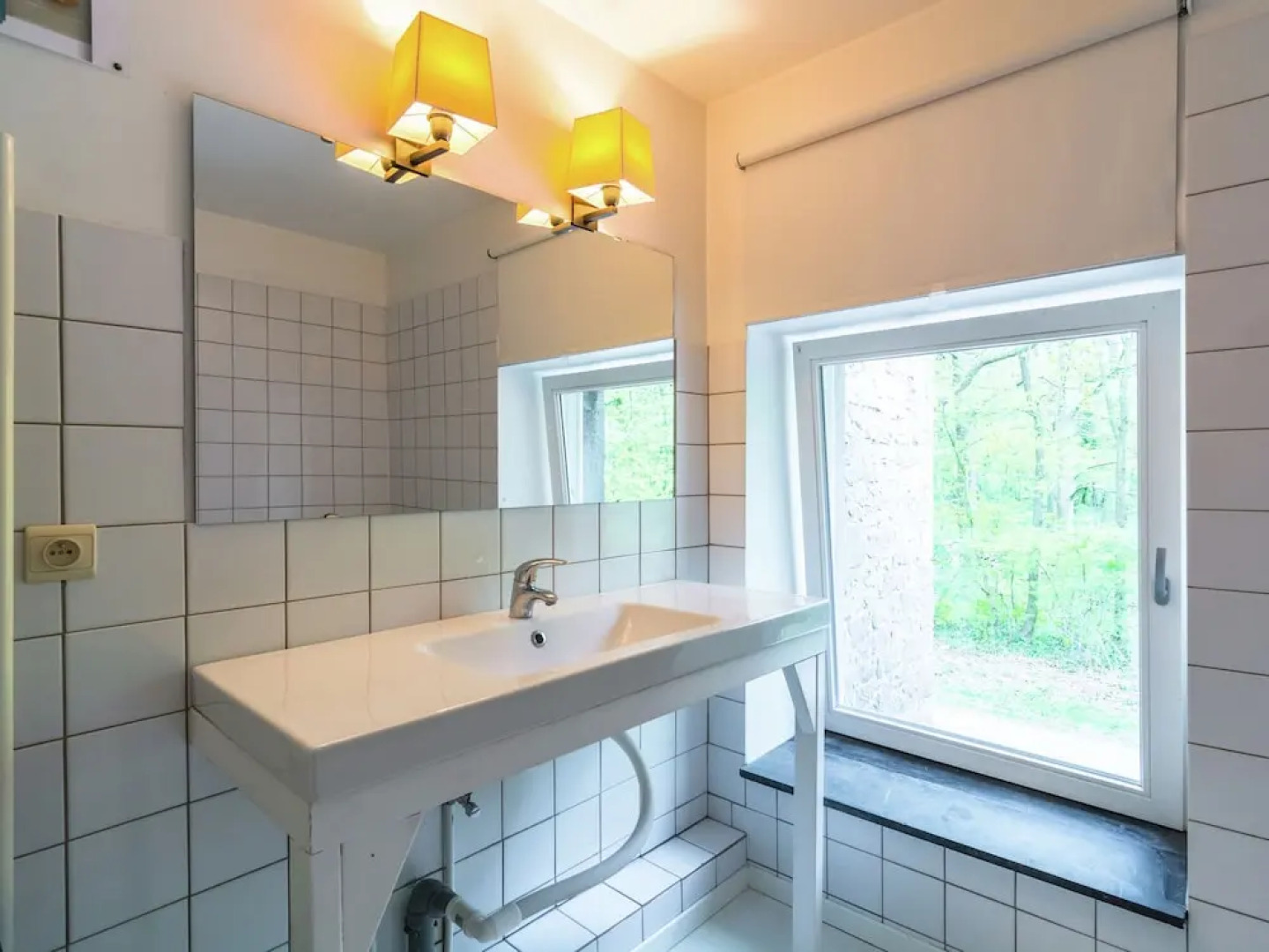 Ecological House near Maredsous