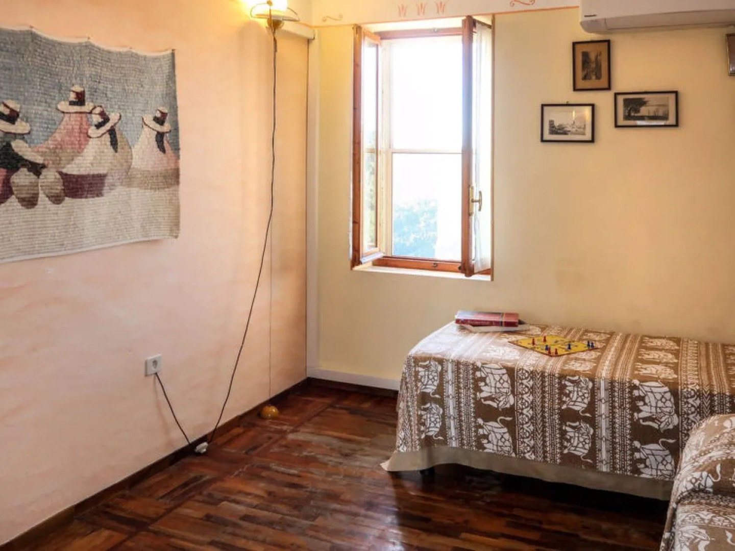 Apartment Glicine Vendone