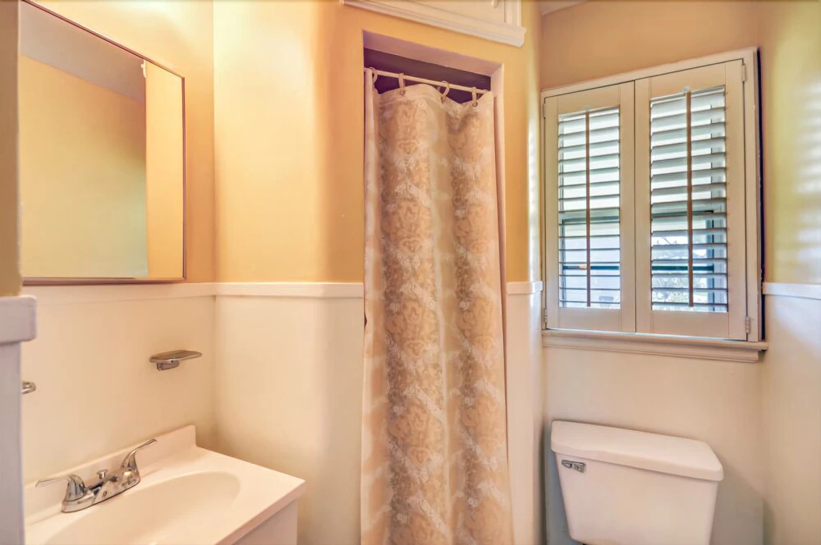 1382 S. Fletcher - 4 Br Home