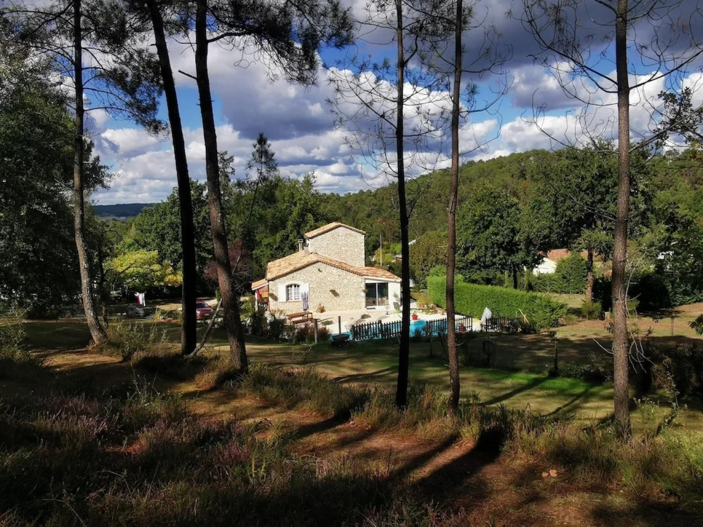 Domaine des 3 Cyprès Chez Nath & Pat