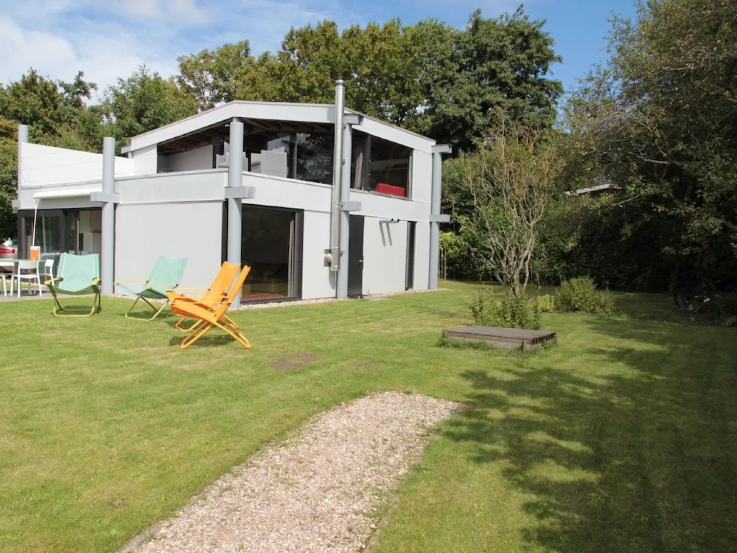 Wonderful Holiday Home With Large Garden, Within 100 Metres of the Veerse Lake