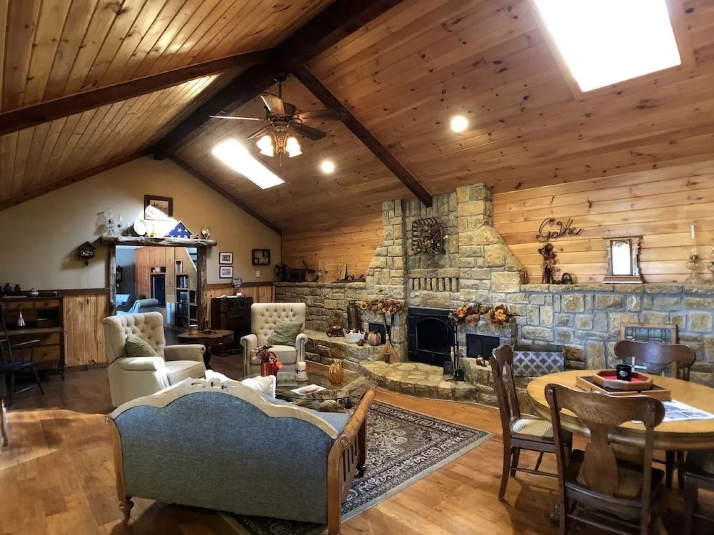 Walnut Waters Bed & Breakfast