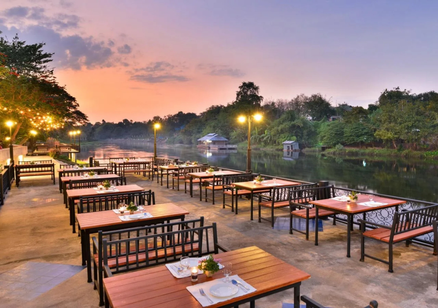 Royal Riverkwai Resort & Spa