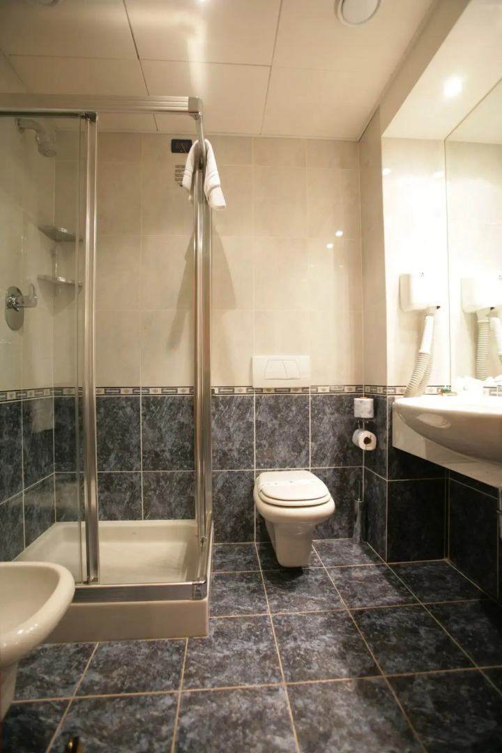 Pacific Hotel Fortino