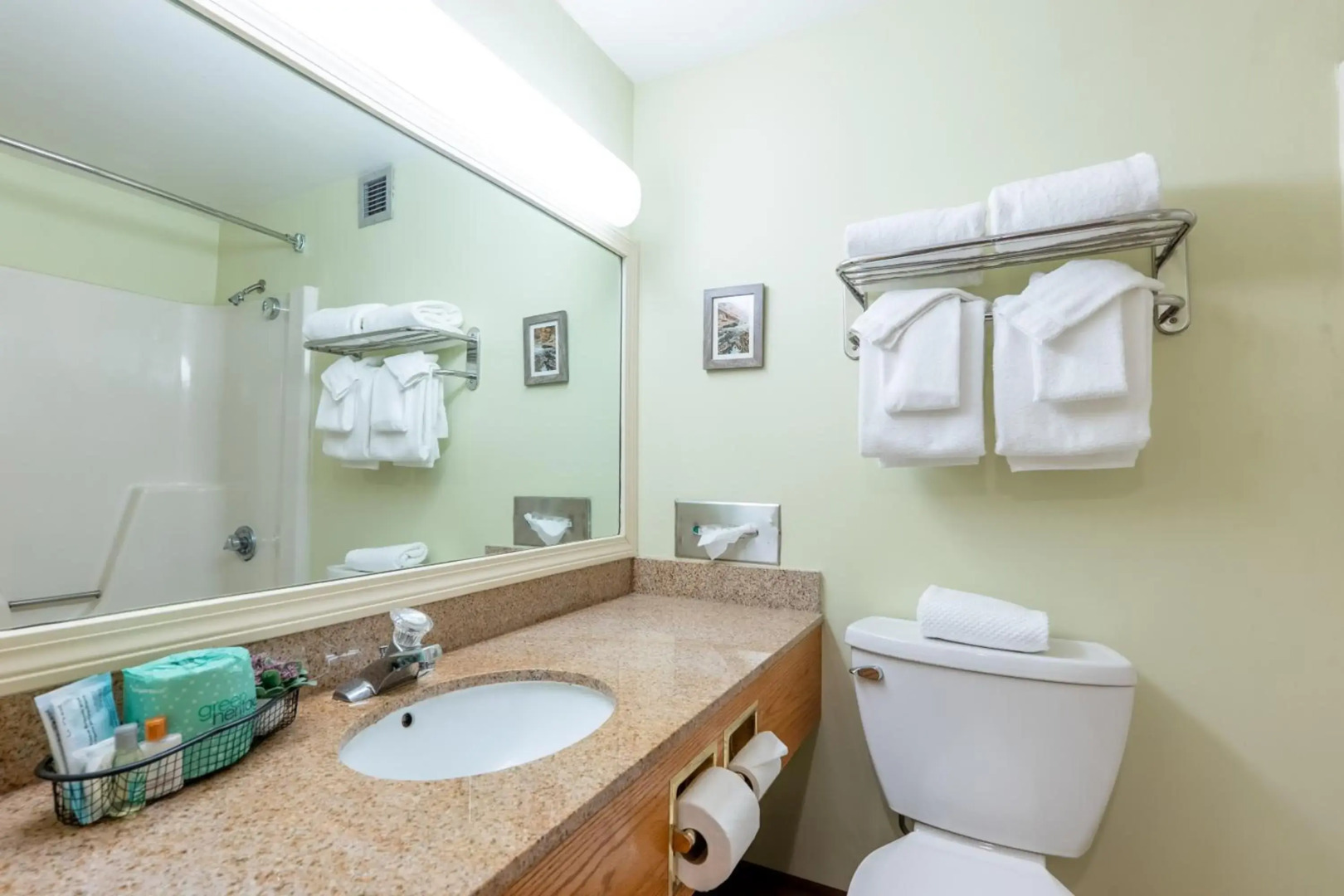 Fireside Inn & Suites West Lebanon