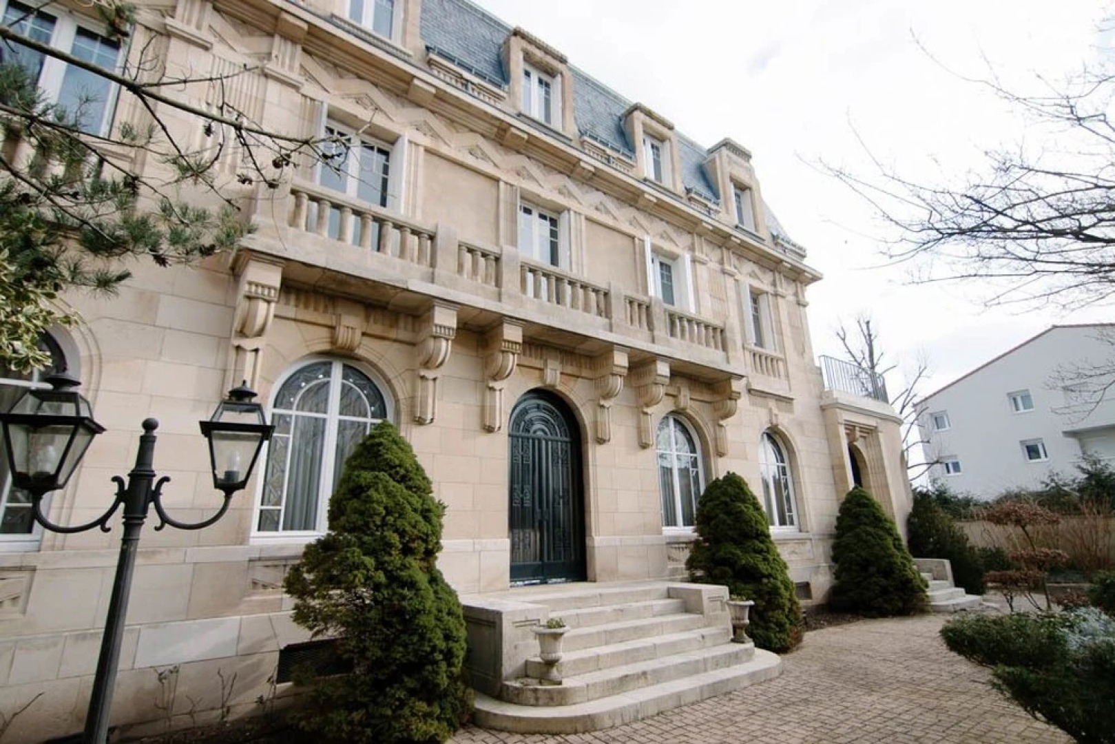 Pick Your Place Nancy