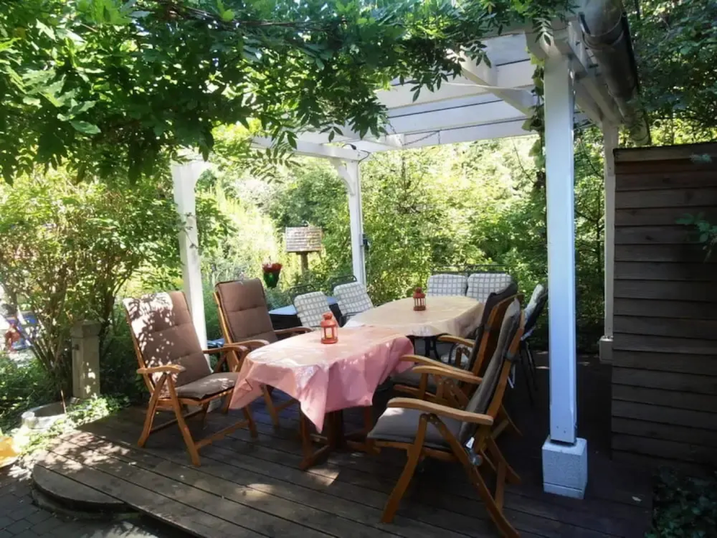 Salmagundi Comfortable Holiday Residence