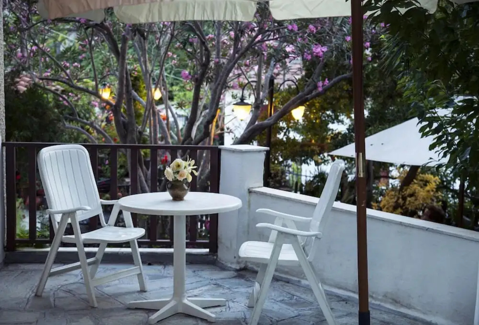 Magani Apartments & Maisonettes