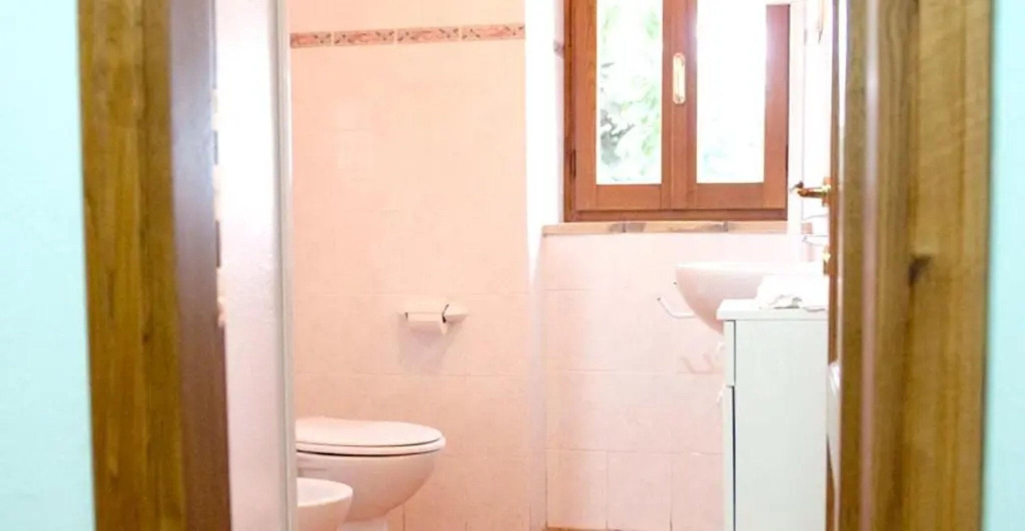 One bedroom appartement with shared pool enclosed garden and wifi at Caprese Michelangelo