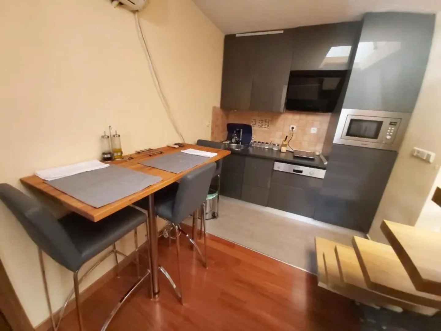 Luxury apartment by the sea with private whirlpool and terrace 50m2