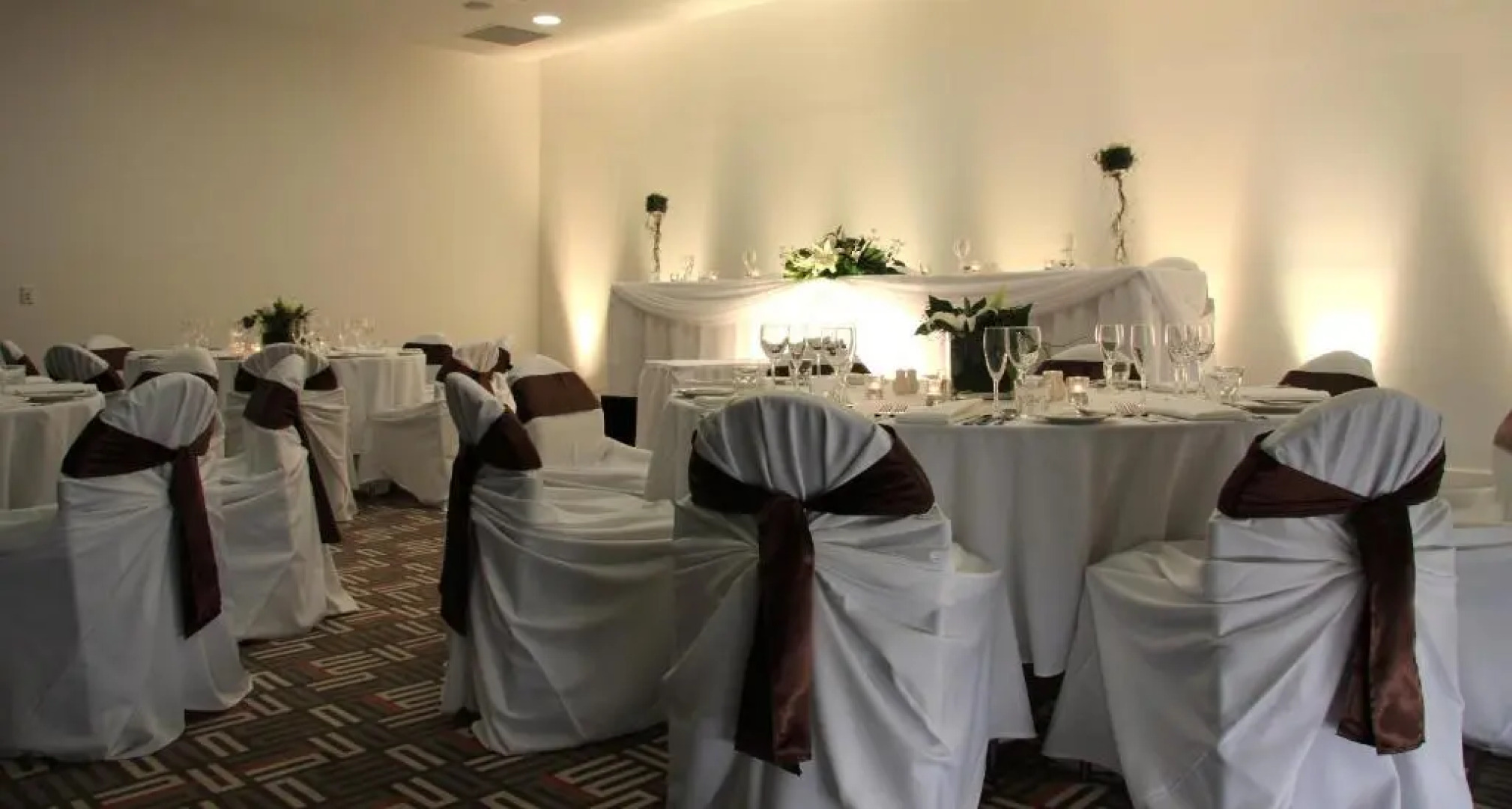 Chancellor Executive Apartments