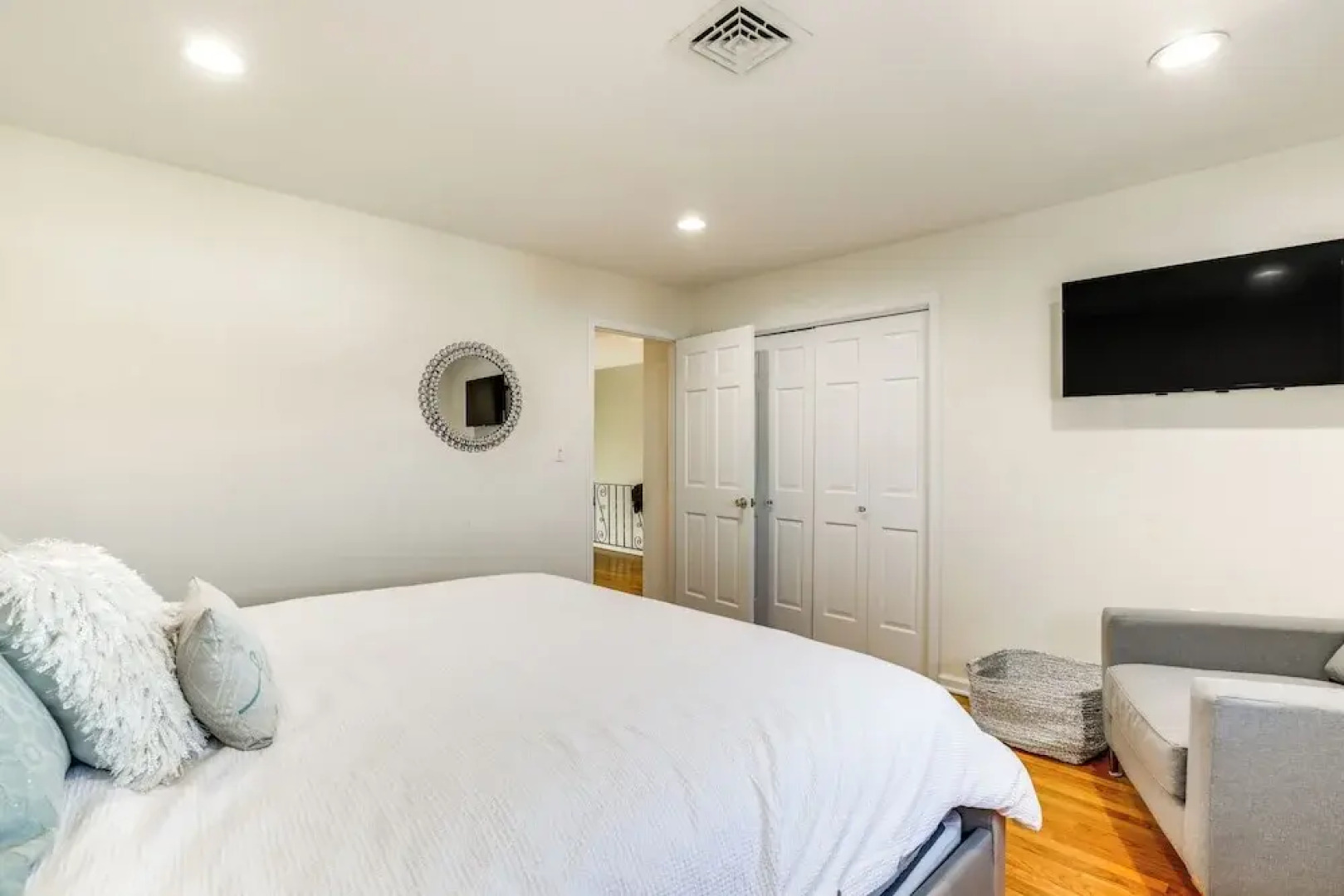 Walk to Beach: Waterfront Mantoloking Gem w/ Deck!