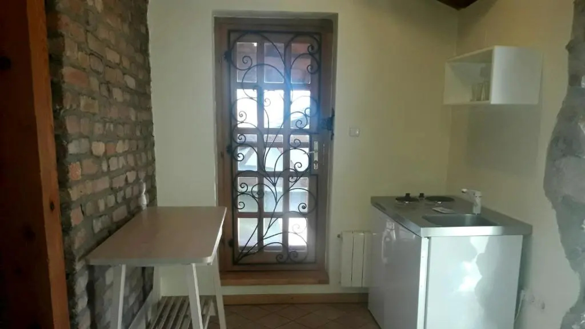 The House in the Vineyards