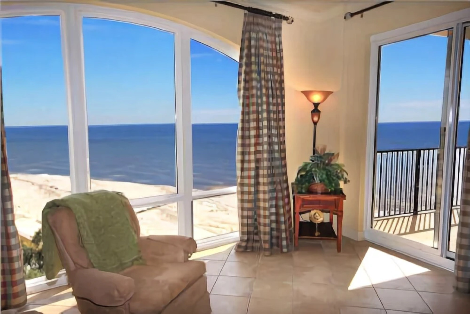 Sienna-Sienna 1201 Penthouse