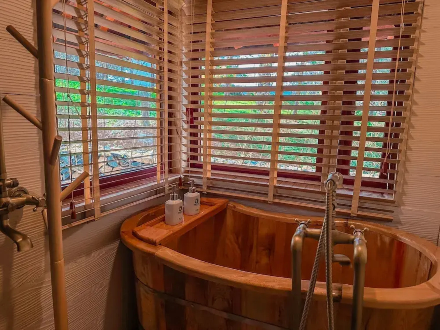 Phoenix Moc Chau Hotel