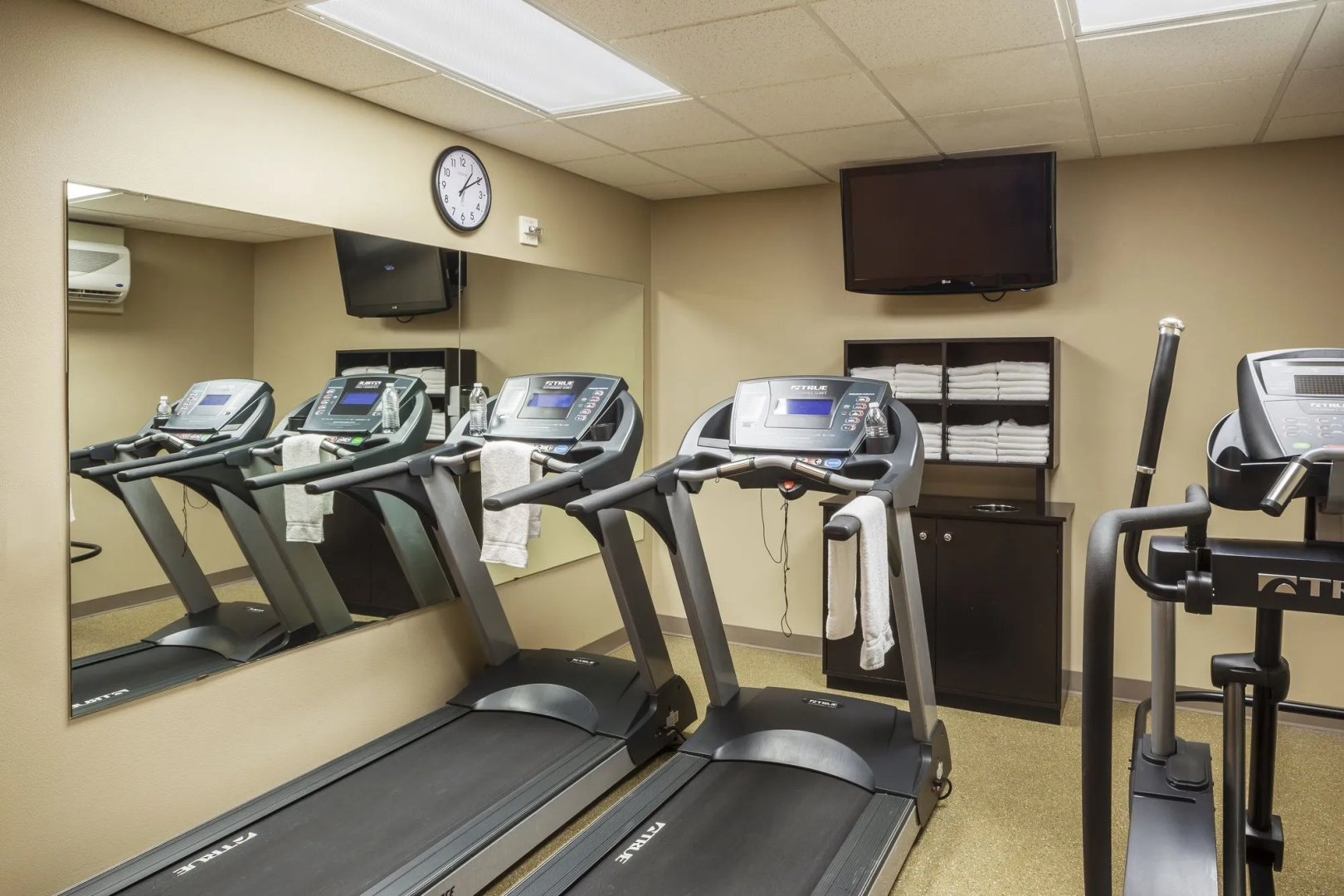Holiday Inn Express Corvallis-On the River by IHG