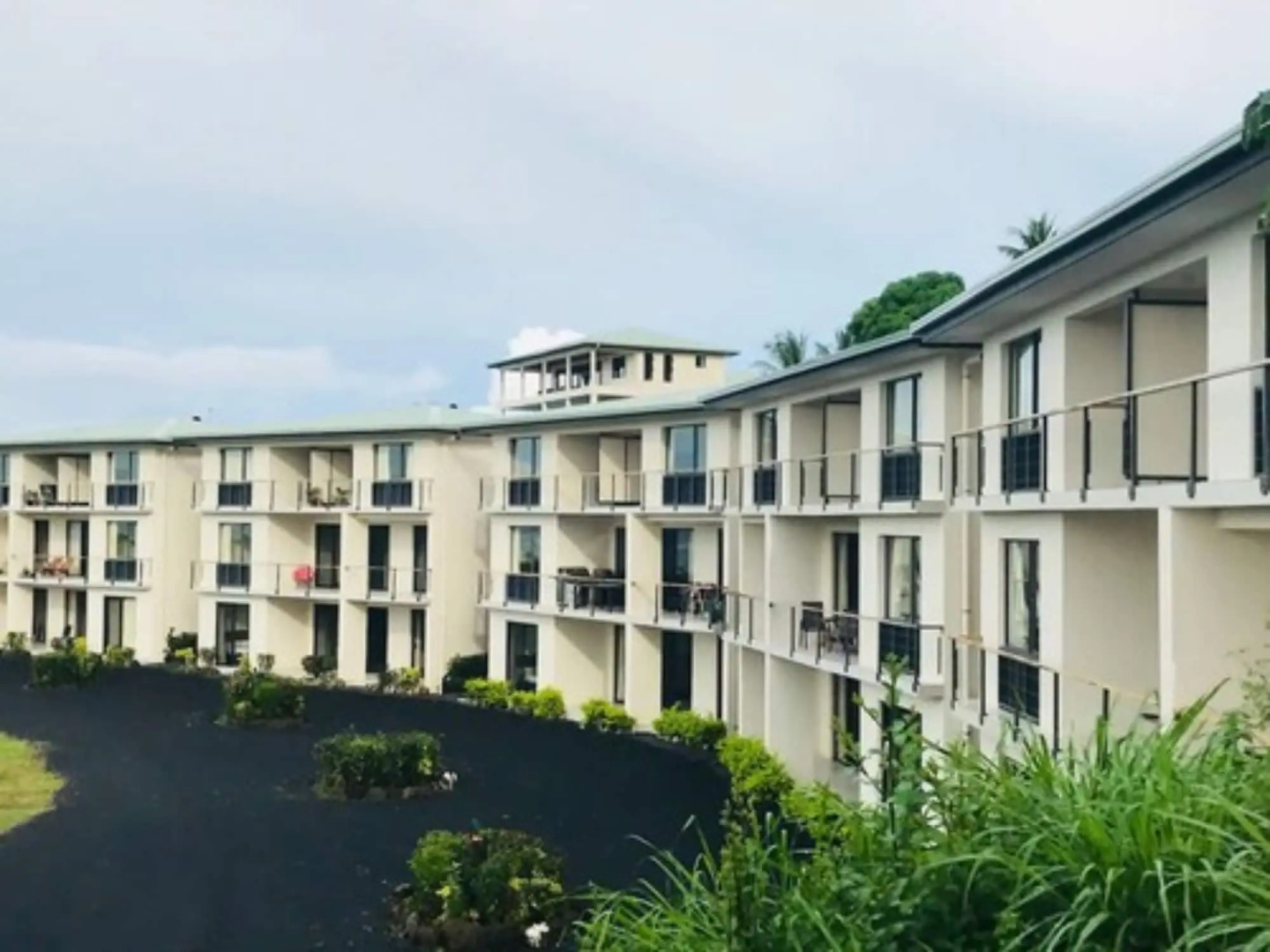 Anchorage Beach Resort