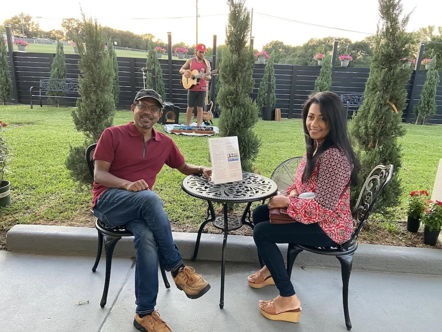 Stratus Suites - Boutique Hotel