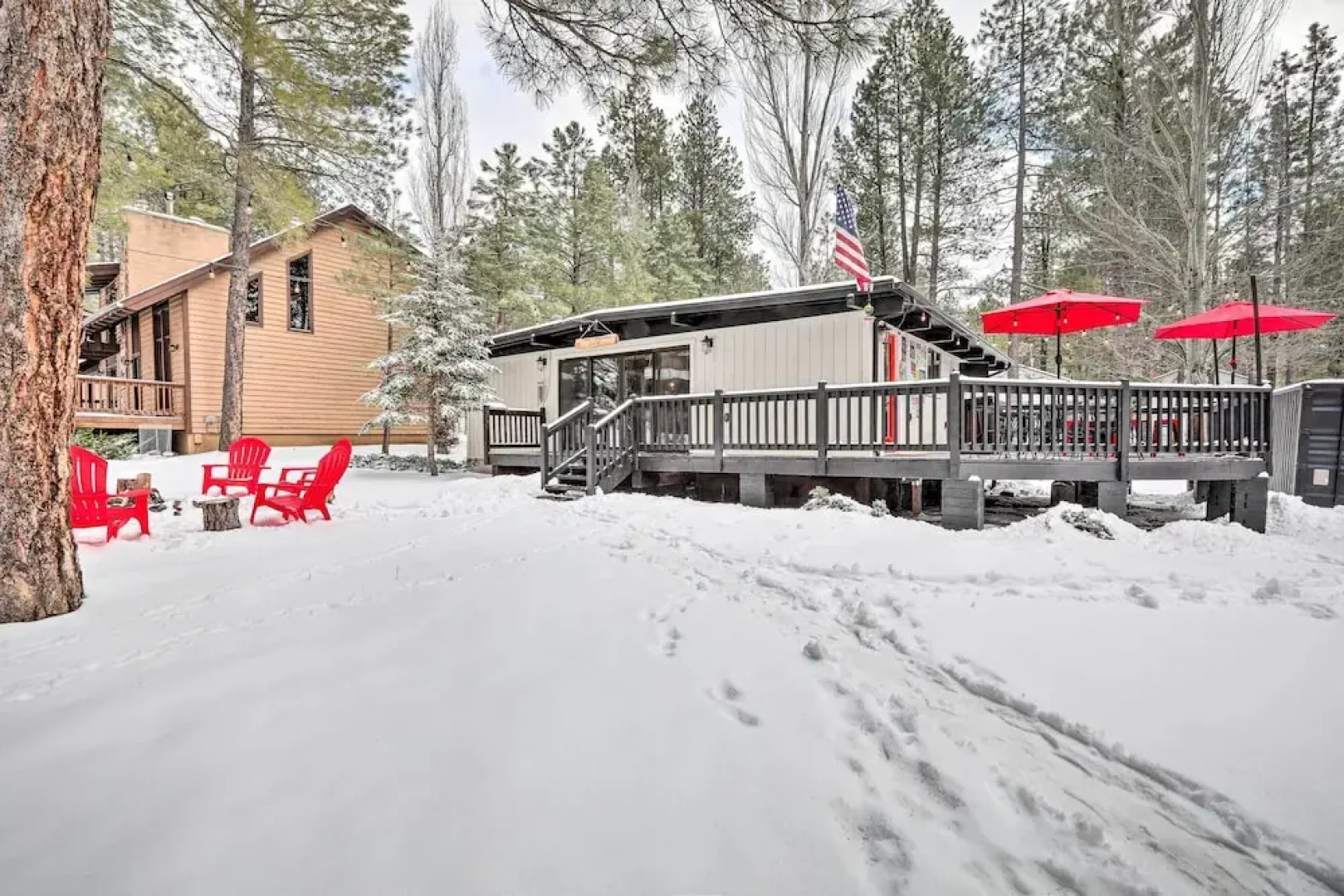 Fire Pit + ATV Trail Access: Munds Park Cabin!